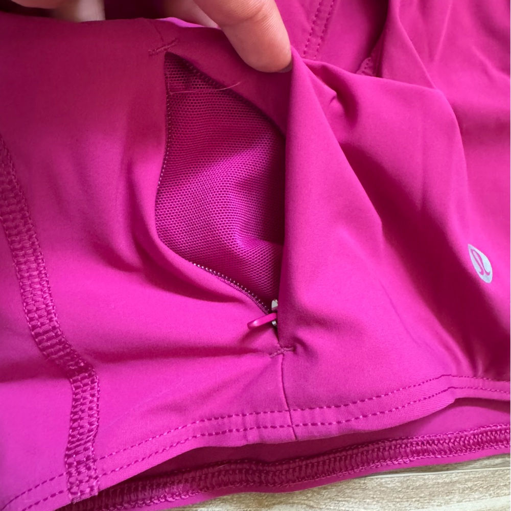 Lululemon Stash It Bra in Ripened Raspberry. - Picture 12 of 16